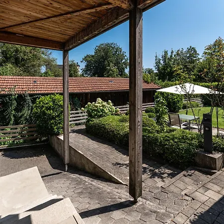 Kurpark Apartmán *
